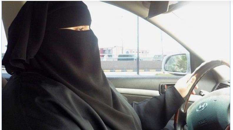 قيادة المرأة سيارة الأجرة في السعودية السماح 3