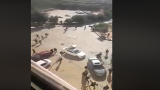 فيديو : مشاجرة جامعة جرش في الأردن اليوم وتدخل أمني
