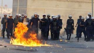 تجريد 115 بحريني من الجنسية لإدانتهم بالتواصل مع إيران
